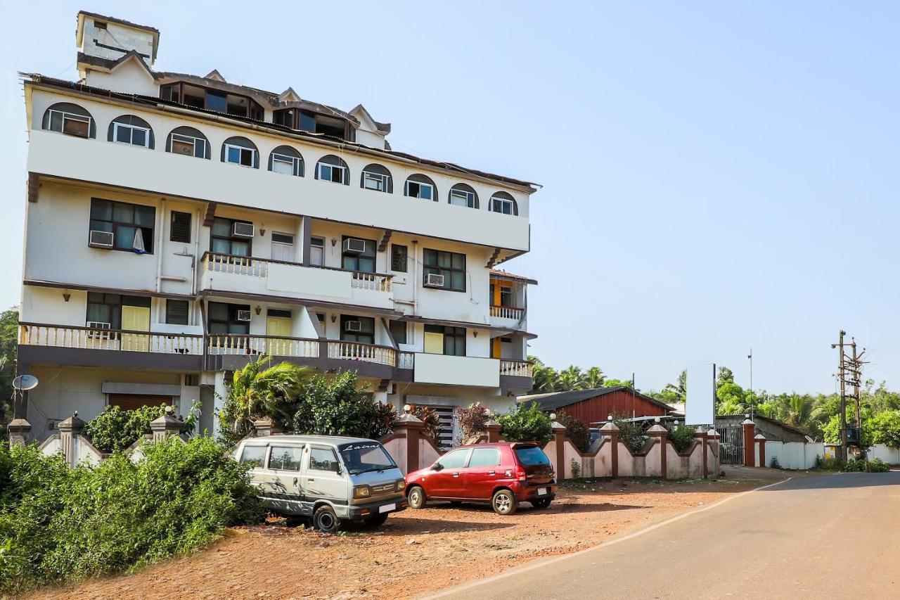 Spot On 37412 Hotel Priti International Mapusa Eksteriør billede