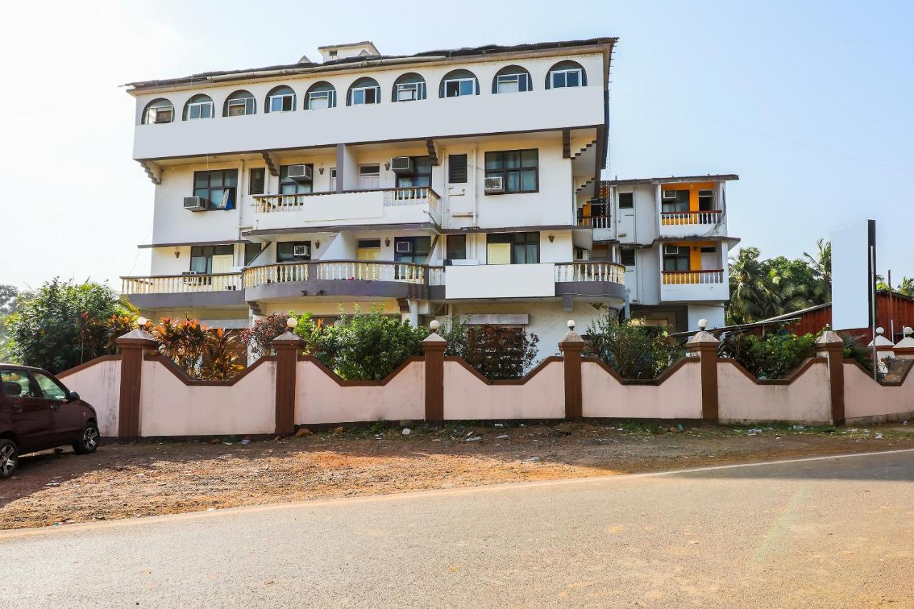 Spot On 37412 Hotel Priti International Mapusa Eksteriør billede